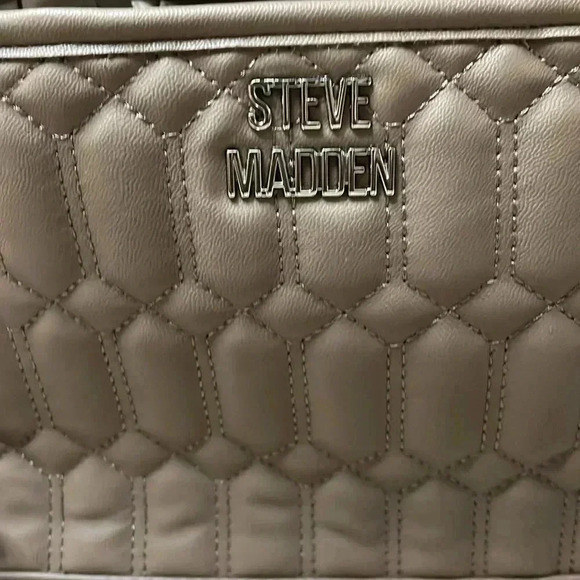 Steve Madden Mushroom Binko bag - Picture 2 of 9